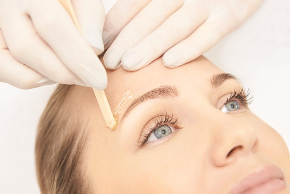 Eyebrow Waxing vs. Threading- What’s Best for My Brows