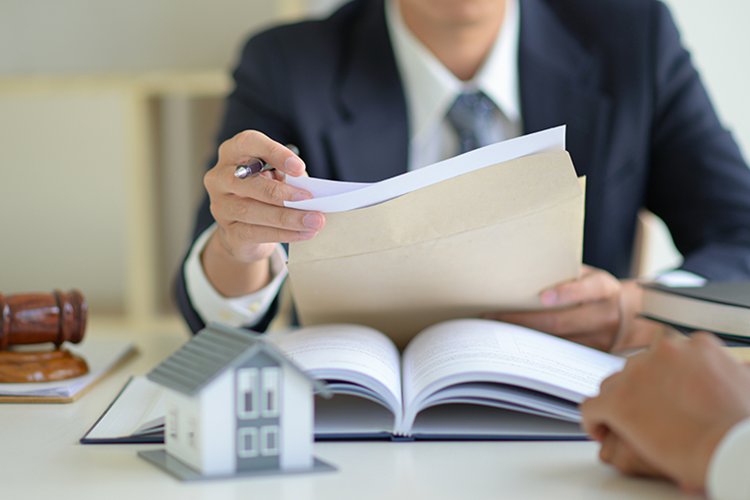 How Melbourne Conveyancers Can Ensure Smooth Property Deals?
